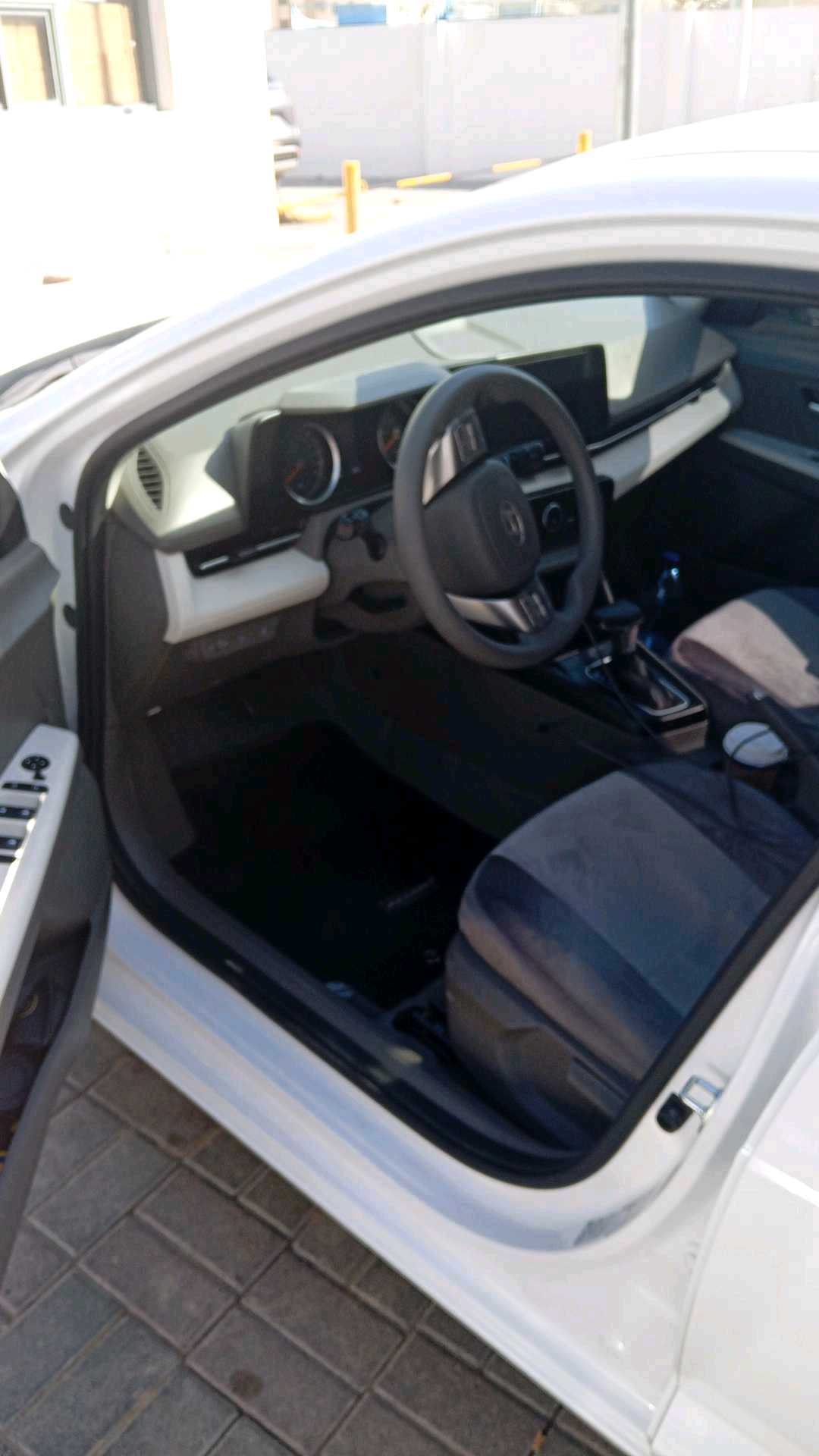 HYUNDAI ACCENT 2025