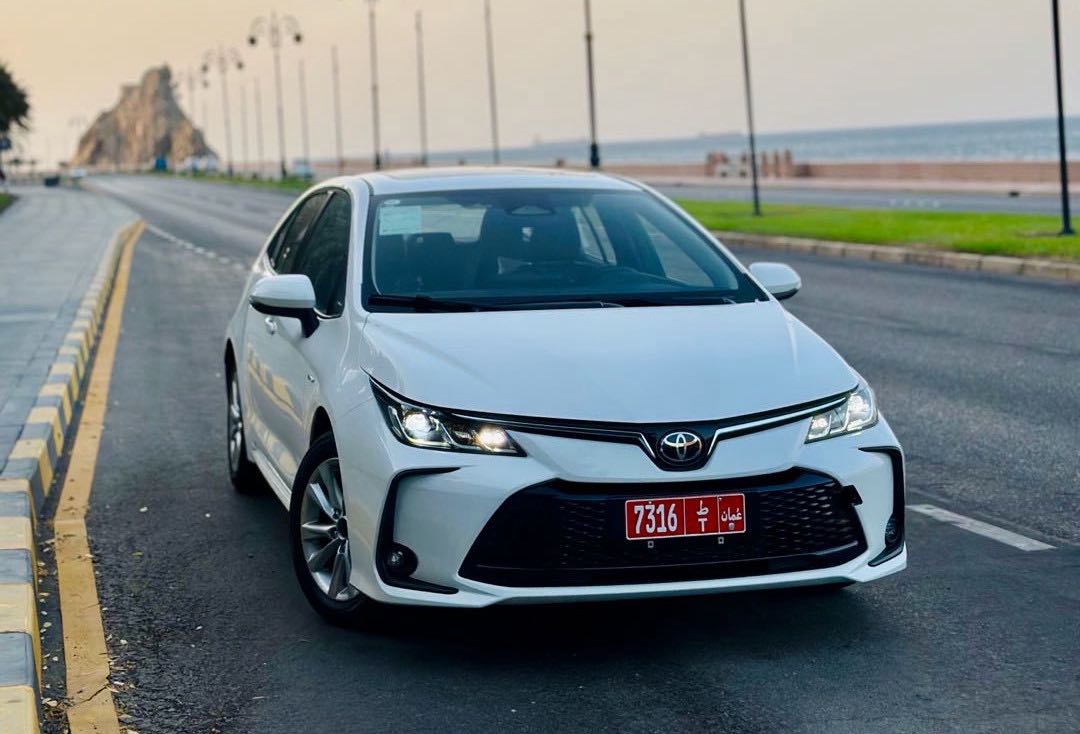 TOYOTA COROLLA 2025