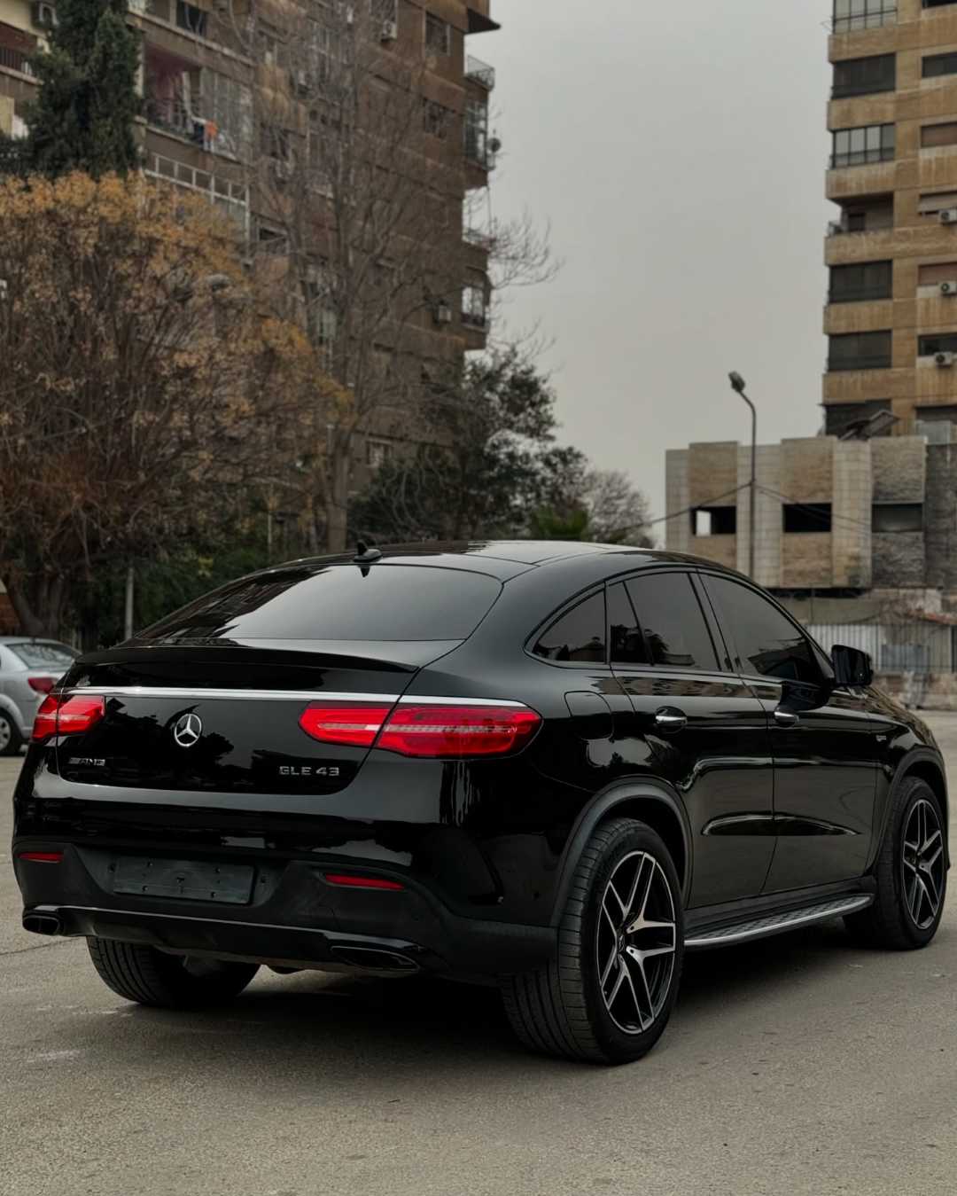 Car Image 2017 MERCEDES GLE CLASS 43 