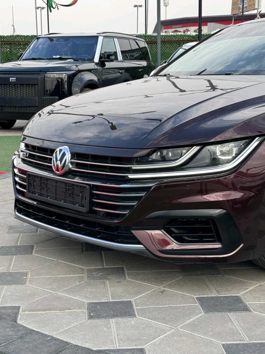 Car Image 2018 VOLKSWAGEN ARTEON 
