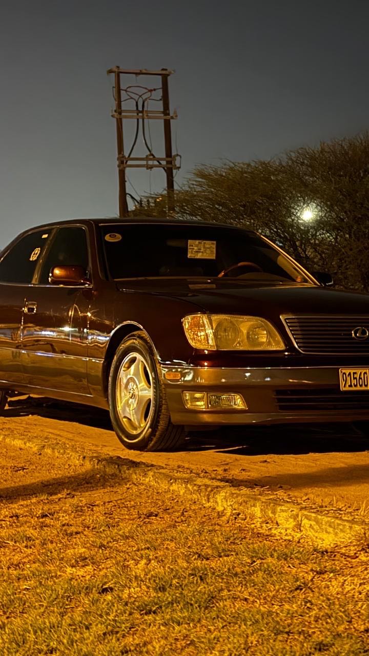 Car Image 1998 LEXUS LS 400