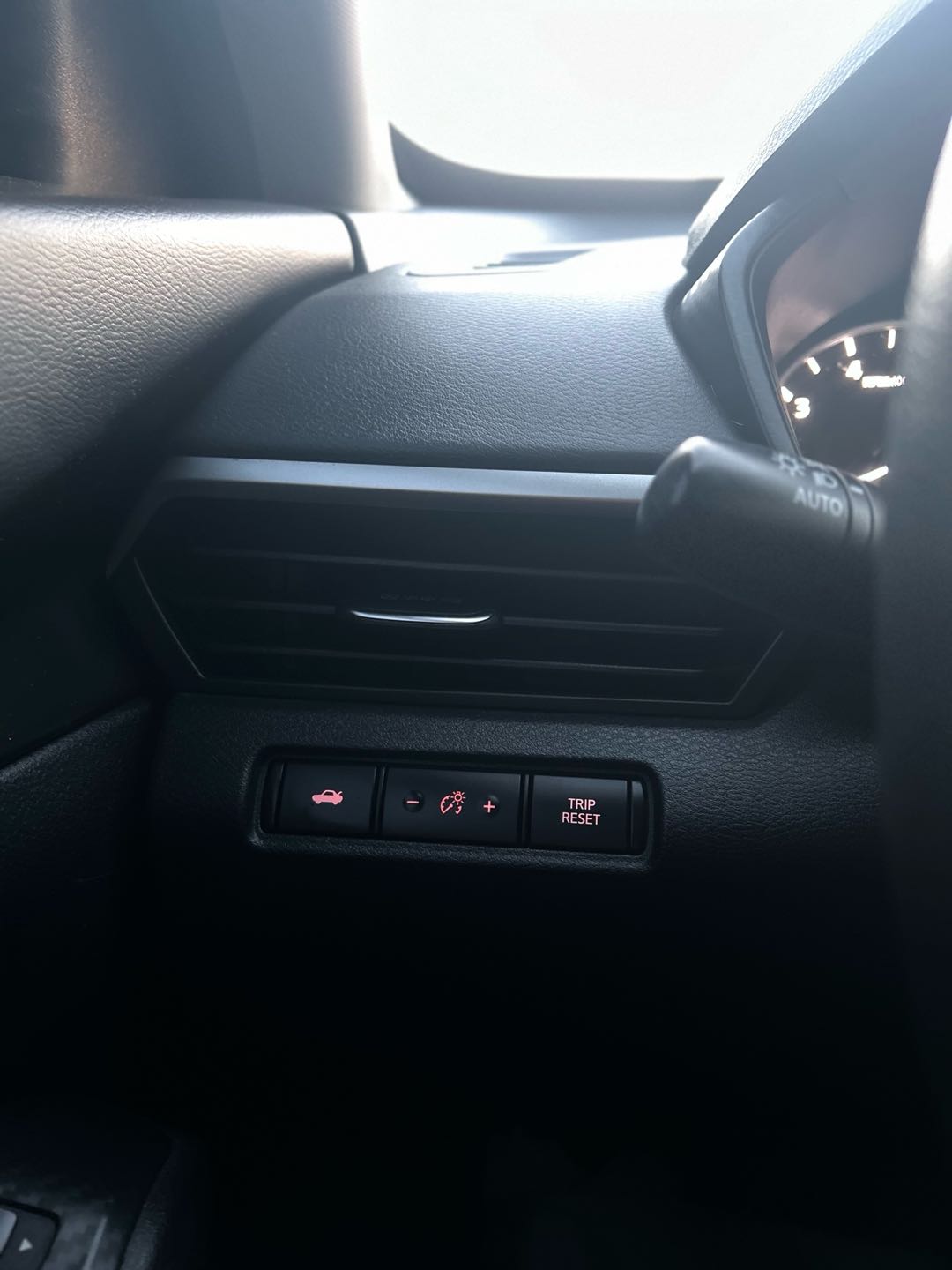 Car Image 2019 NISSAN ALTIMA S