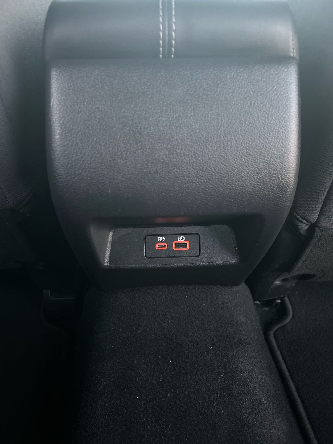 Car Image 2019 NISSAN ALTIMA S