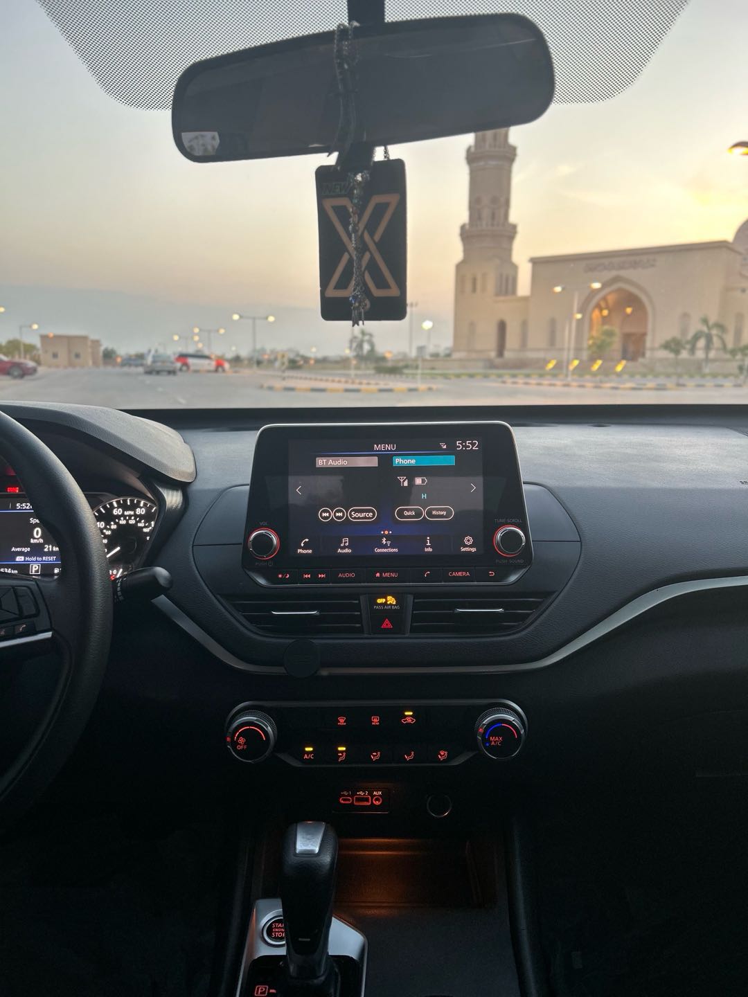 Car Image 2019 NISSAN ALTIMA S