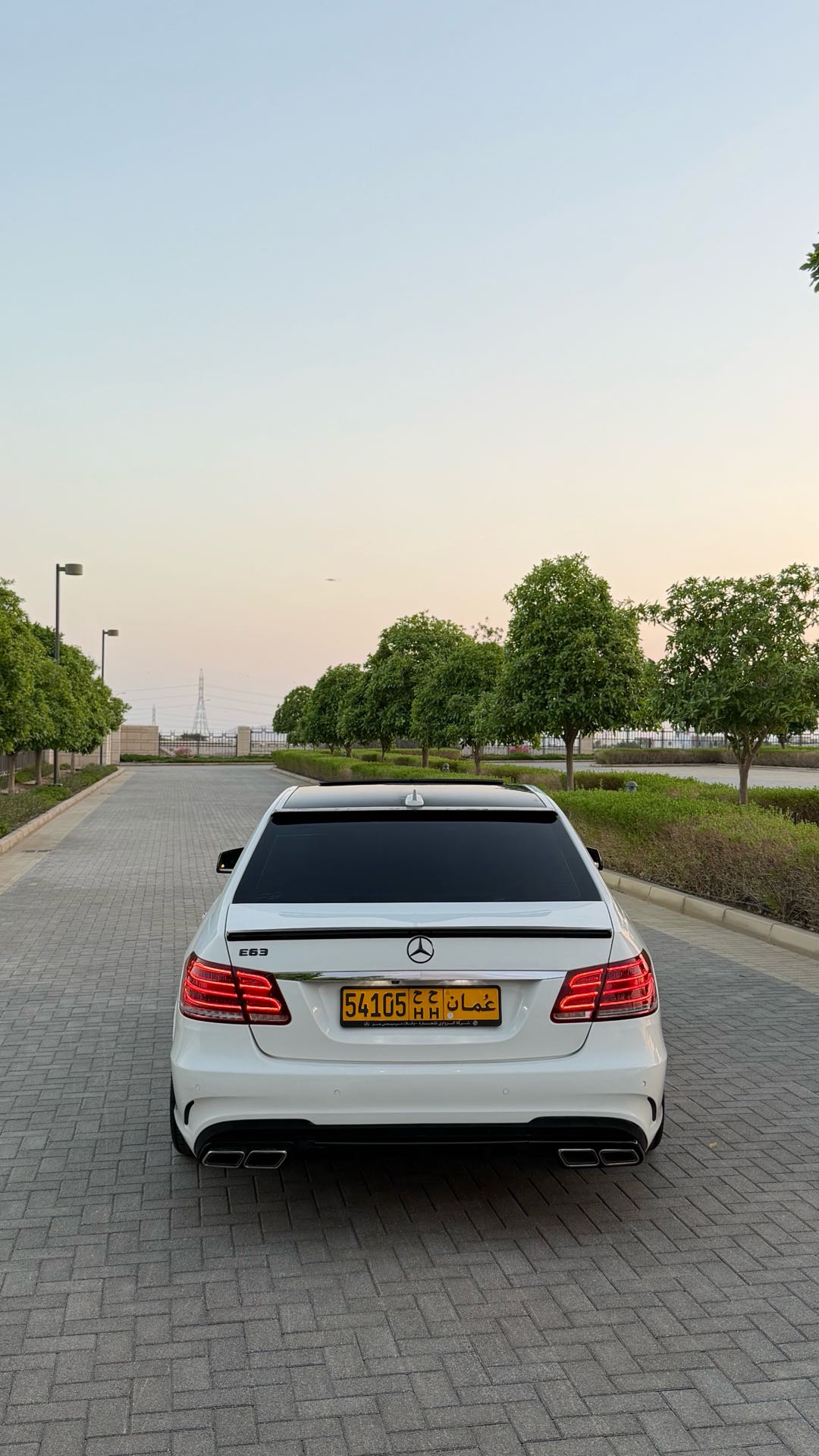 Car Image 2014 MERCEDES E Class 350