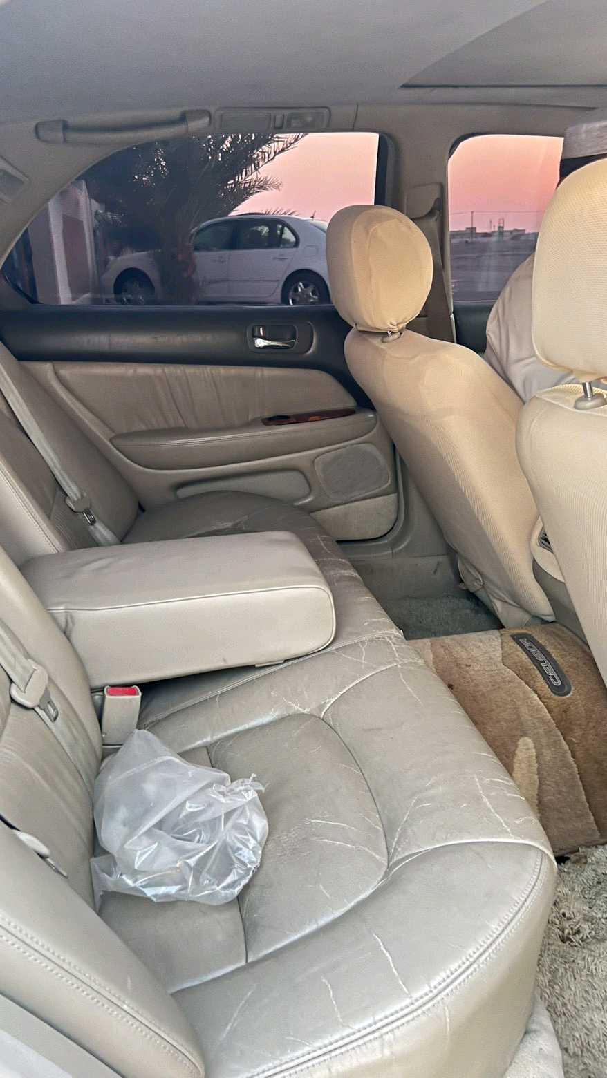 Car Image 1999 LEXUS LS 400