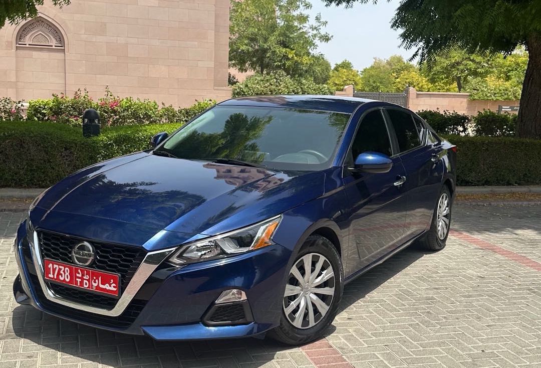 NISSAN ALTIMA 2020