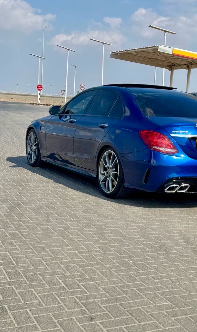Car Image 2018 MERCEDES C Class 43