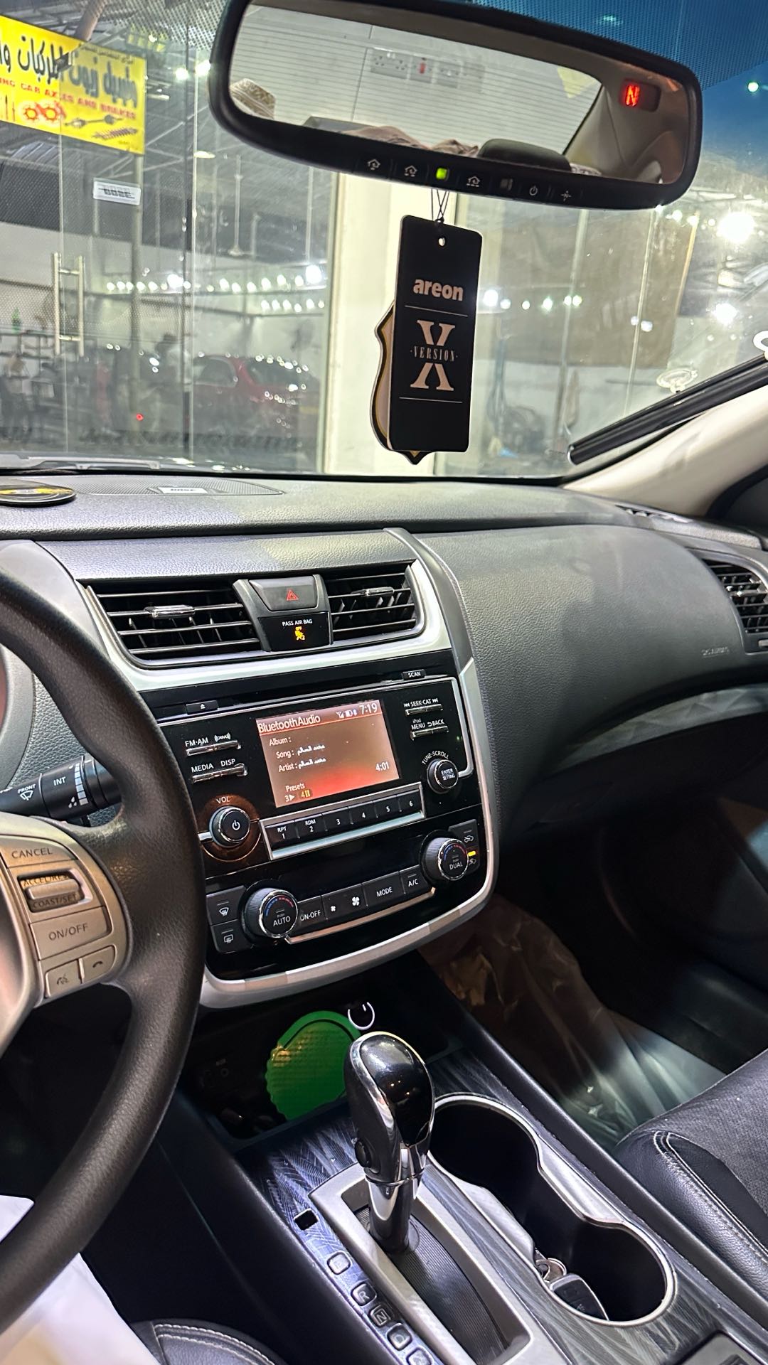 Car Image 2018 NISSAN ALTIMA SL
