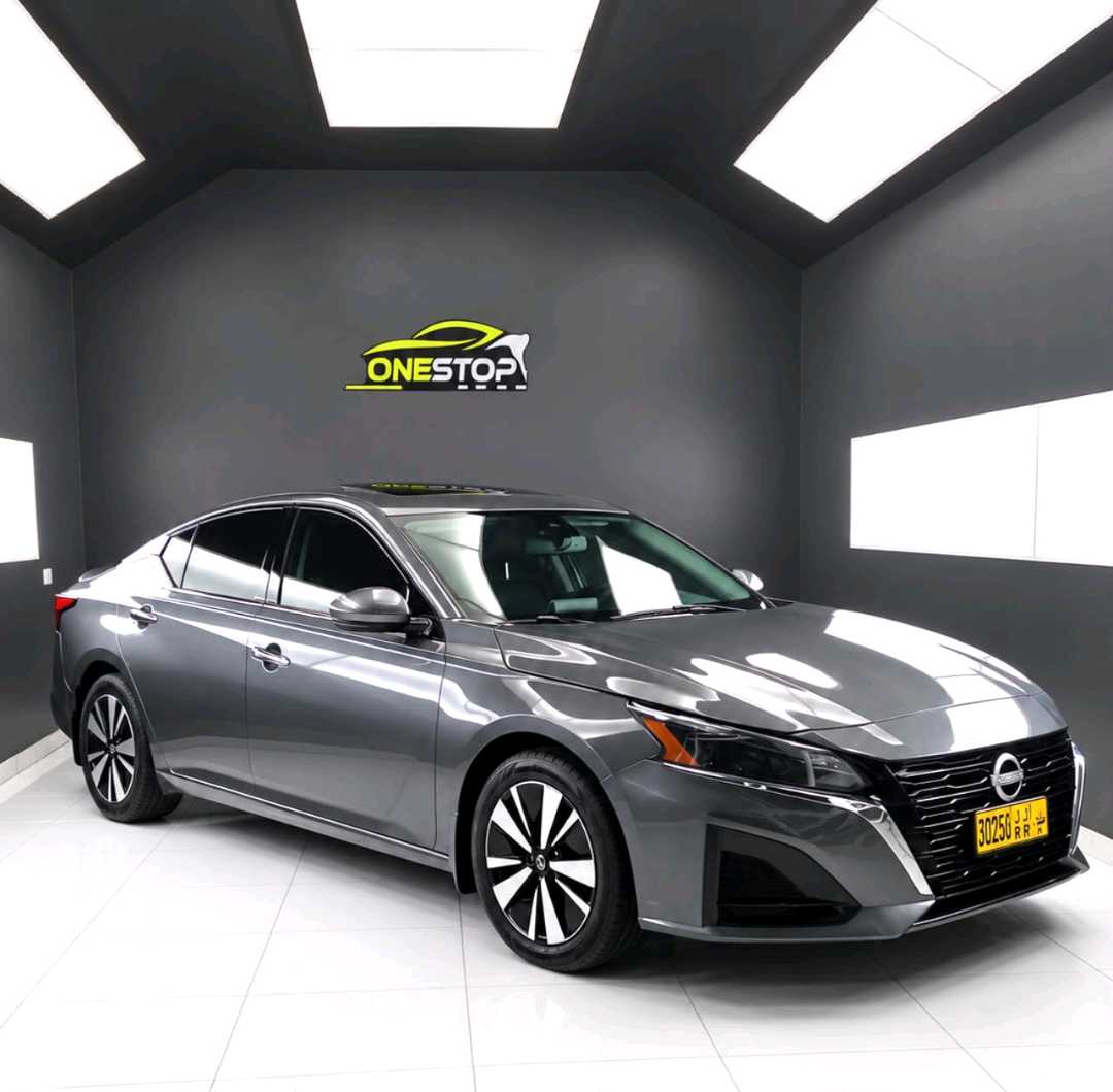 Car Image 2019 NISSAN ALTIMA SV