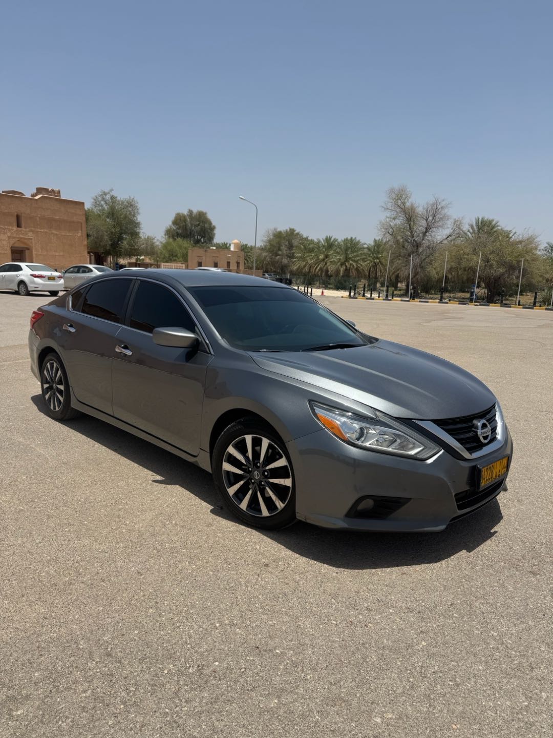 Car Image 2017 NISSAN ALTIMA SV