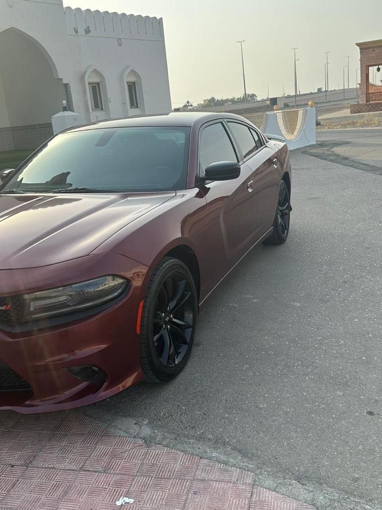 Car Image 2018 DODGE CHARGER SXT