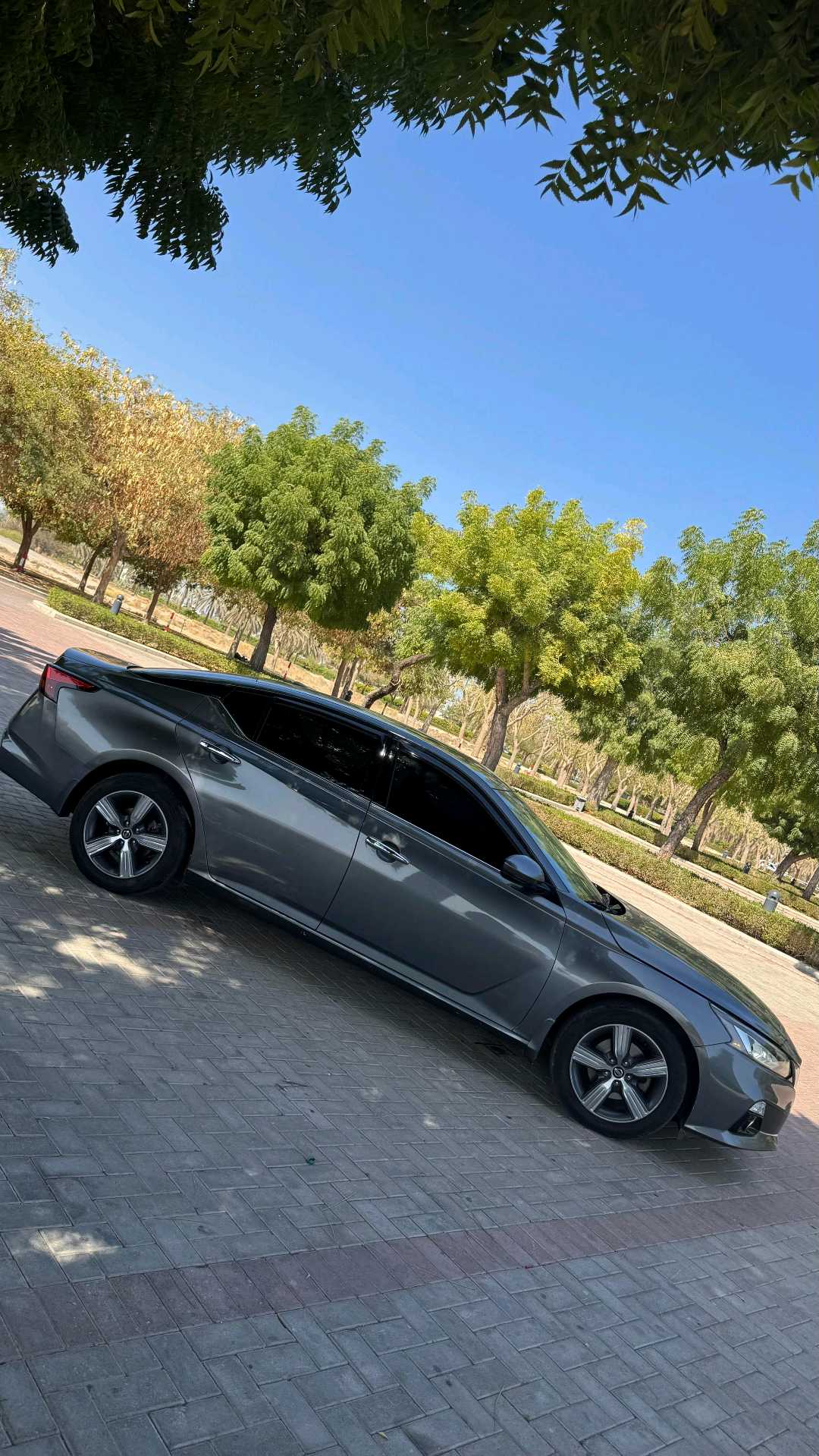 Car Image 2020 NISSAN ALTIMA SL