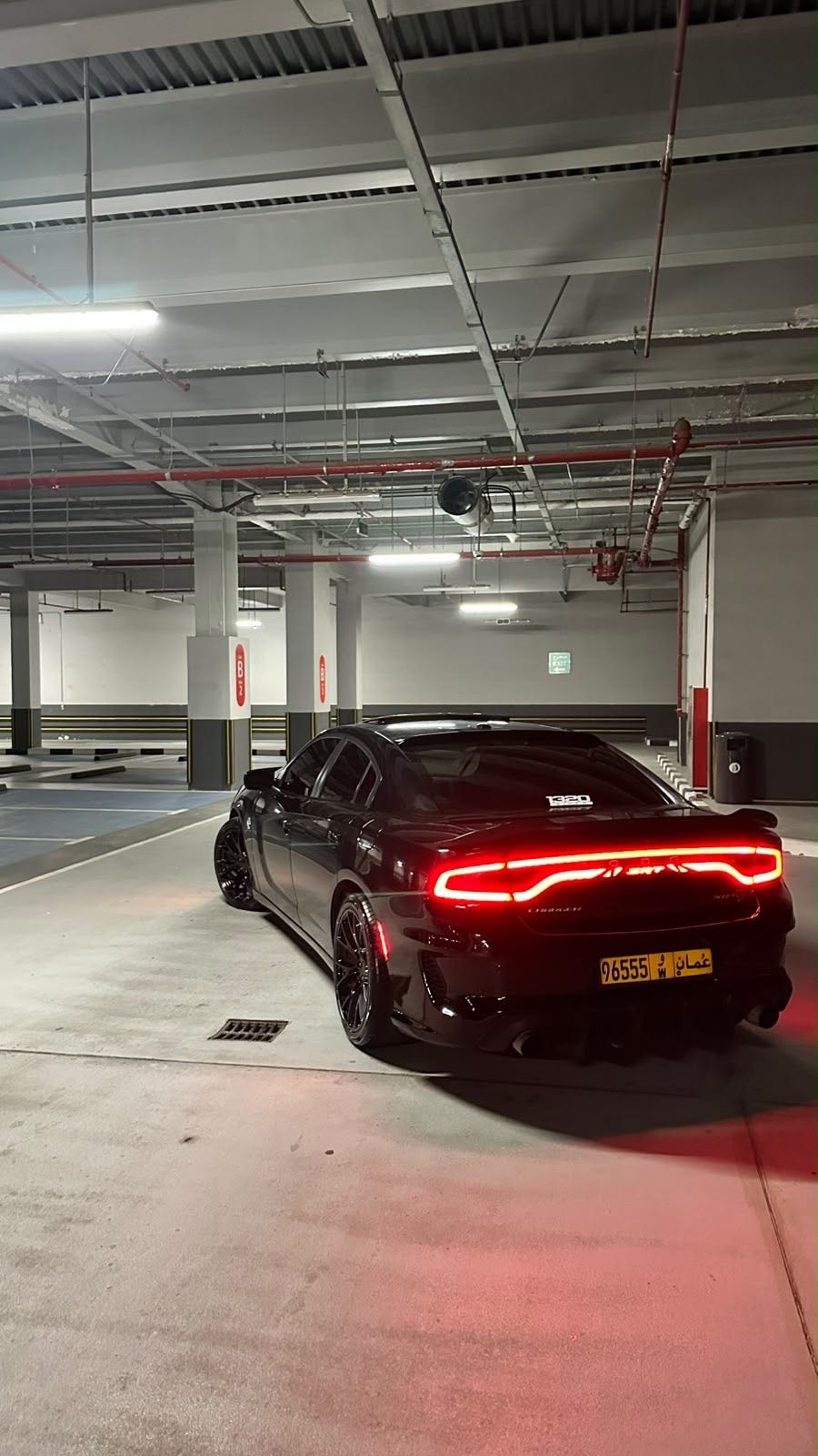 Car Image 2019 DODGE CHARGER SXT