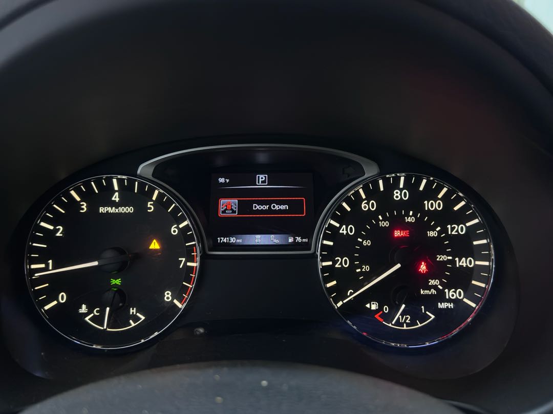 Car Image 2017 NISSAN ALTIMA SL