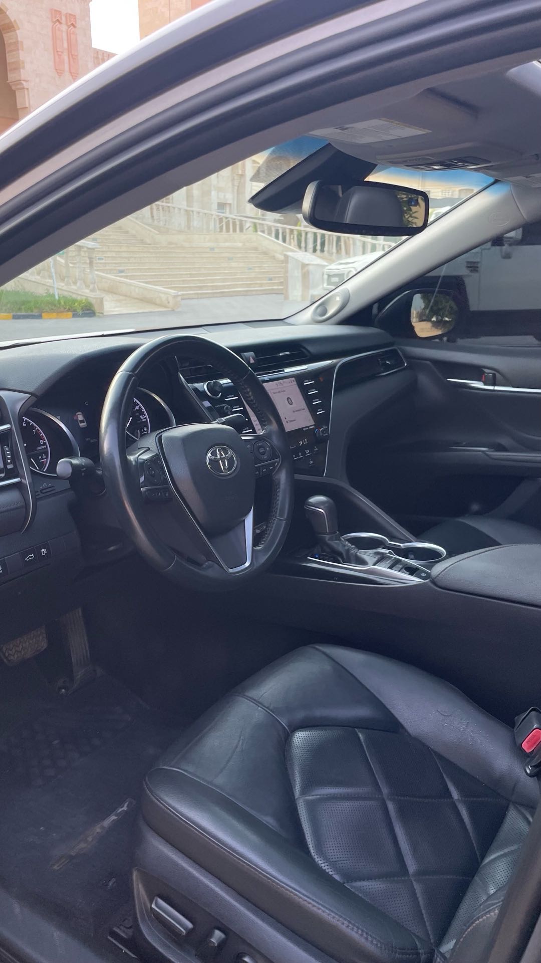 Car Image 2018 TOYOTA CAMRY XLE