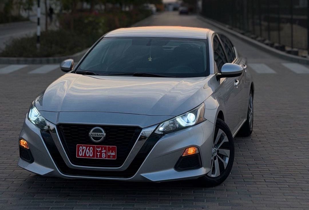 NISSAN ALTIMA 2020