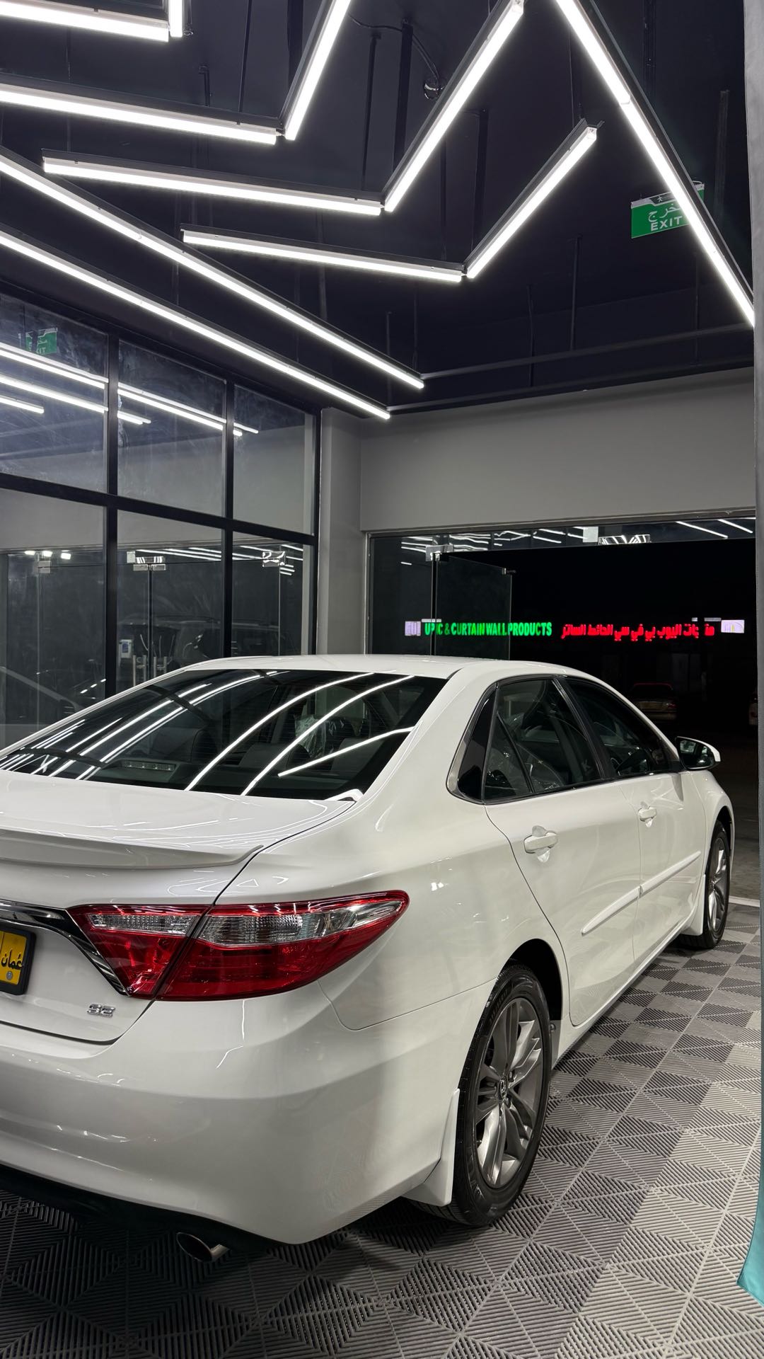 Car Image 2017 TOYOTA CAMRY SE