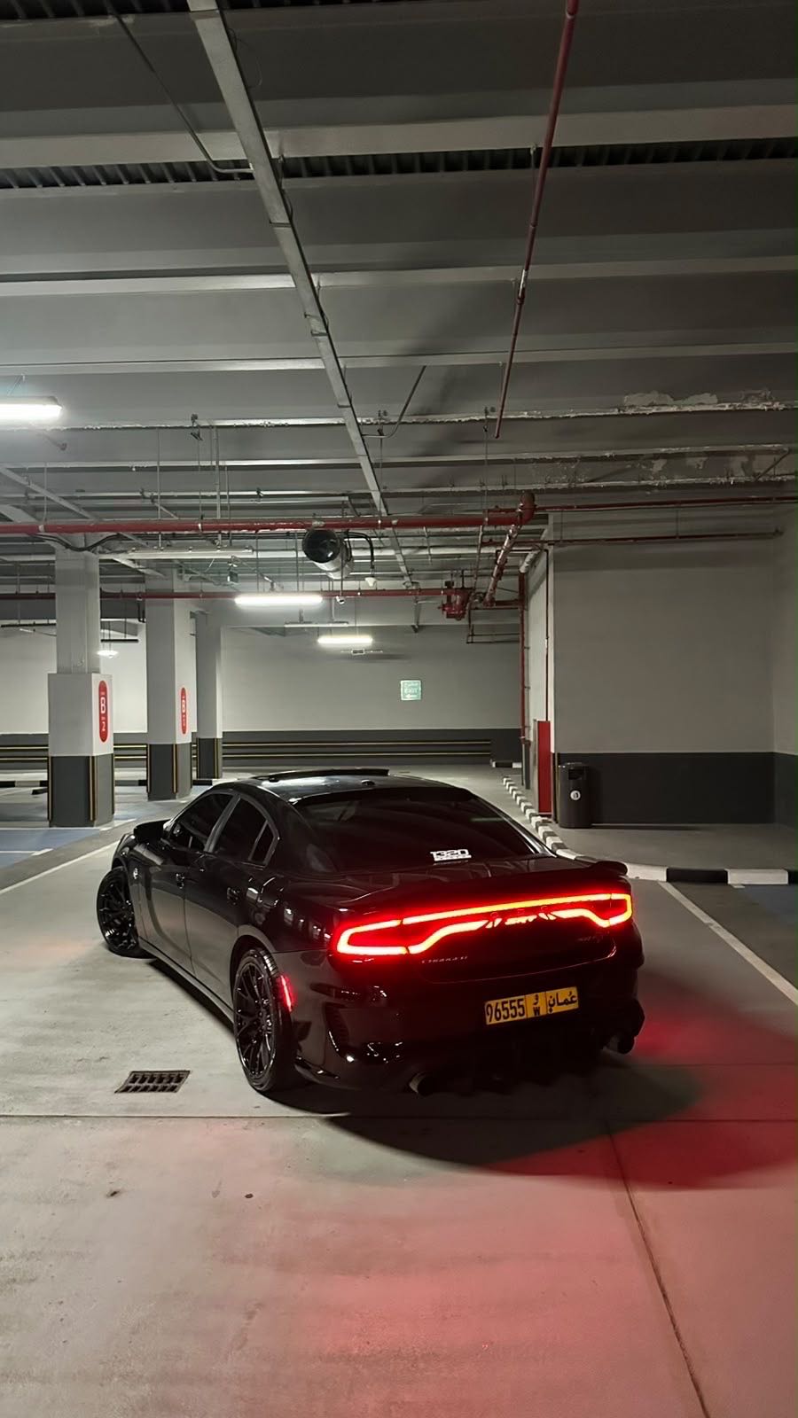 Car Image 2019 DODGE CHARGER SXT