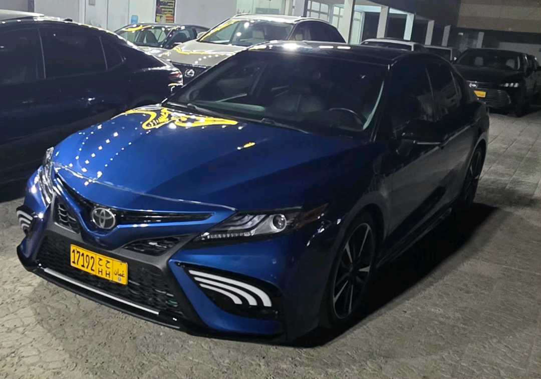 Car Image 2018 TOYOTA CAMRY XSE