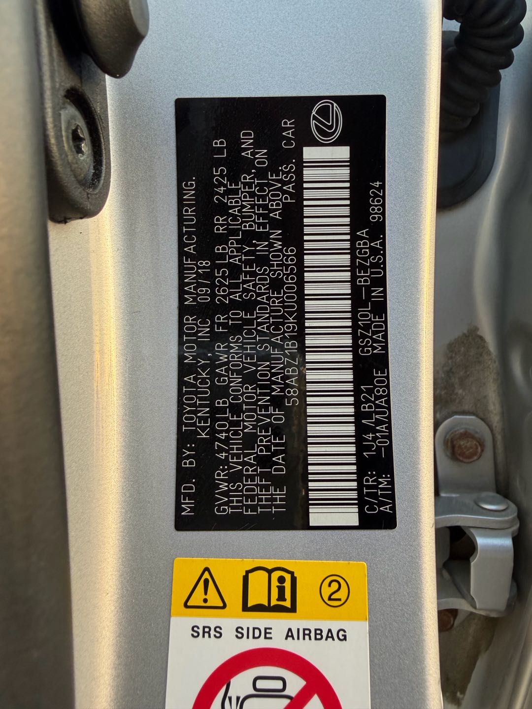 Car Image 2019 LEXUS ES 350