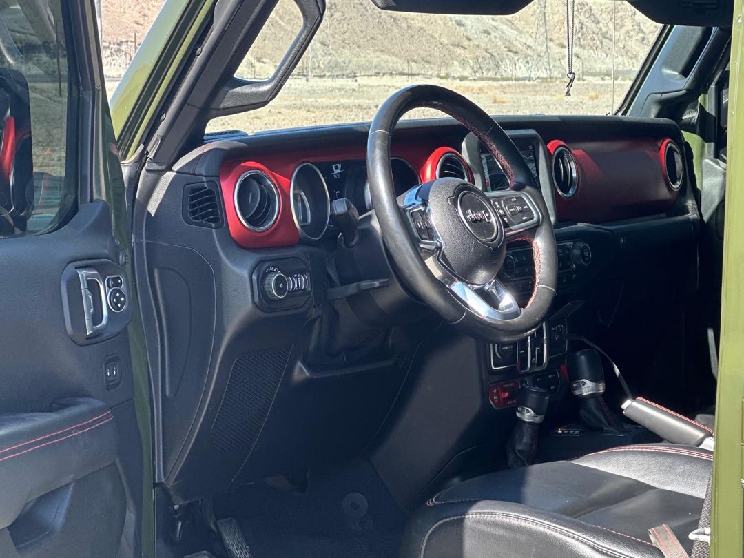 Car Image 2021 JEEP WRANGLER Rubicon