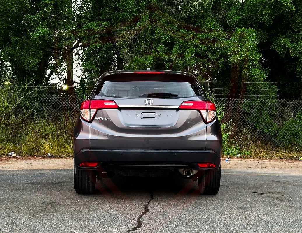 Car Image 2021 HONDA HR-V 