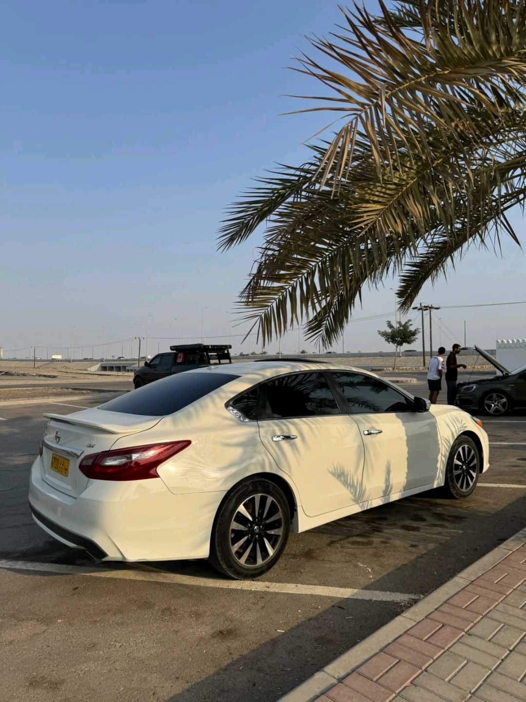 Car Image 2018 NISSAN ALTIMA SV