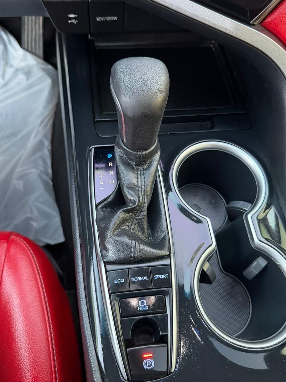 Car Image 2019 TOYOTA CAMRY Grande