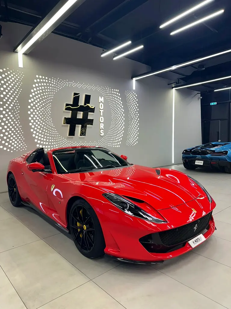 Car Image 2023 FERRARI 812 