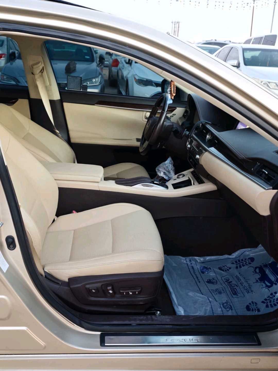 Car Image 2016 LEXUS ES 350
