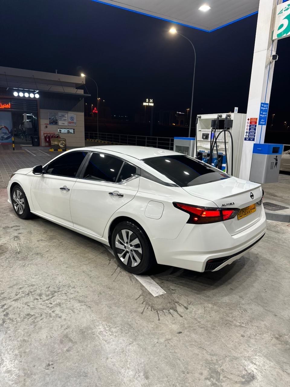 Car Image 2019 NISSAN ALTIMA S
