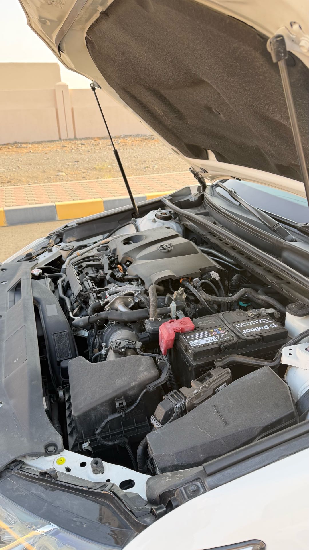 Car Image 2019 TOYOTA CAMRY LE