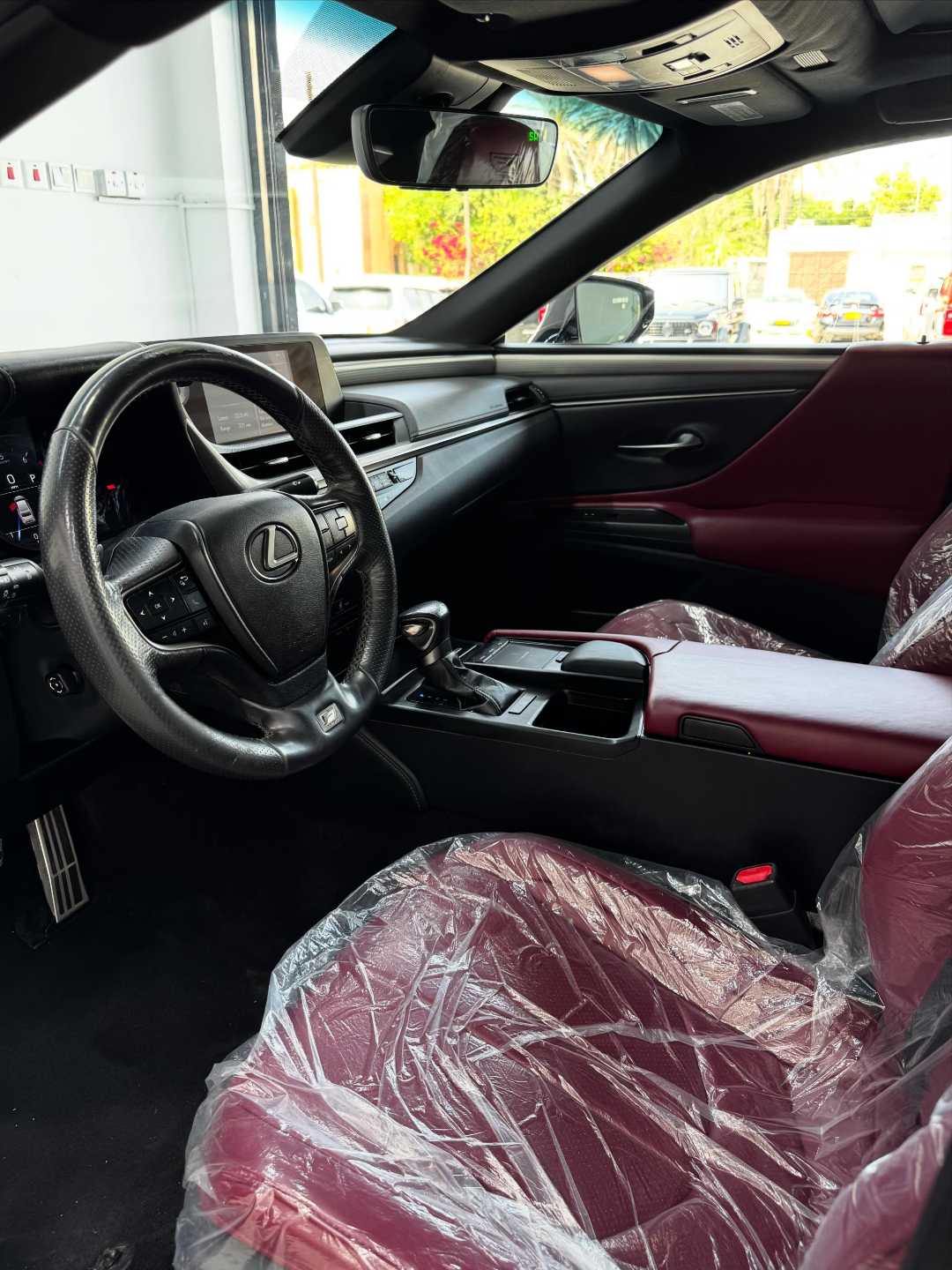 Car Image 2019 LEXUS ES 350