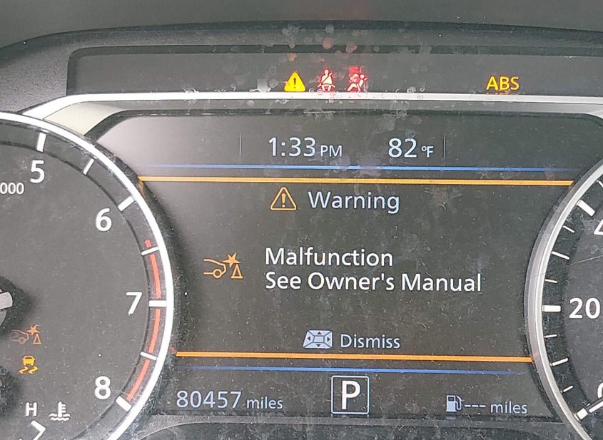 Car Image 2021 NISSAN ALTIMA SV