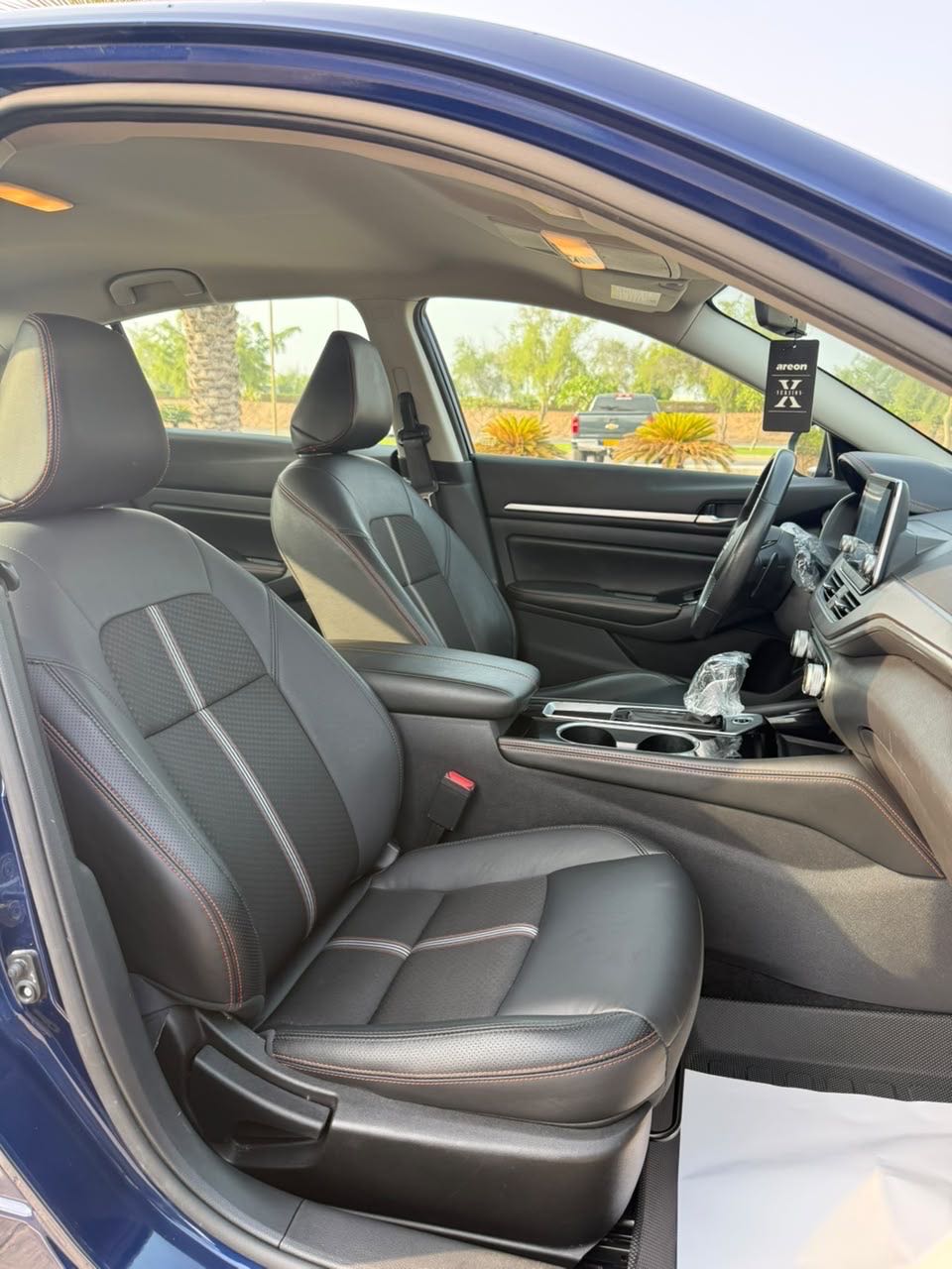 Car Image 2024 NISSAN ALTIMA SR