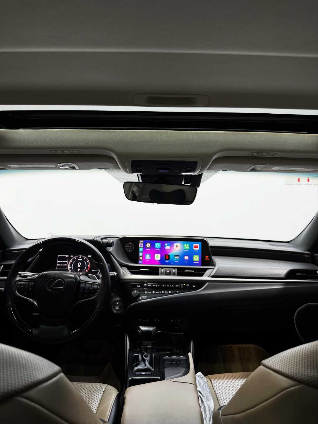 Car Image 2019 LEXUS ES 350