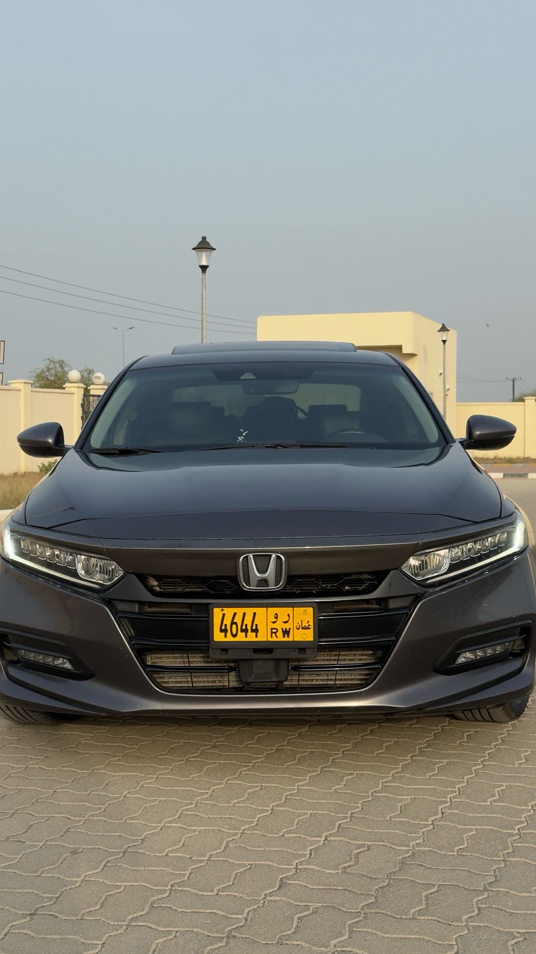Car Image 2018 HONDA ACCORD TOURING