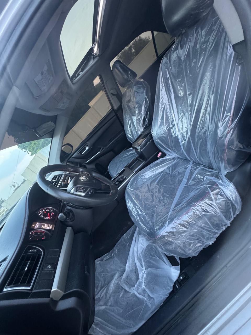 Car Image 2017 TOYOTA CAMRY SE