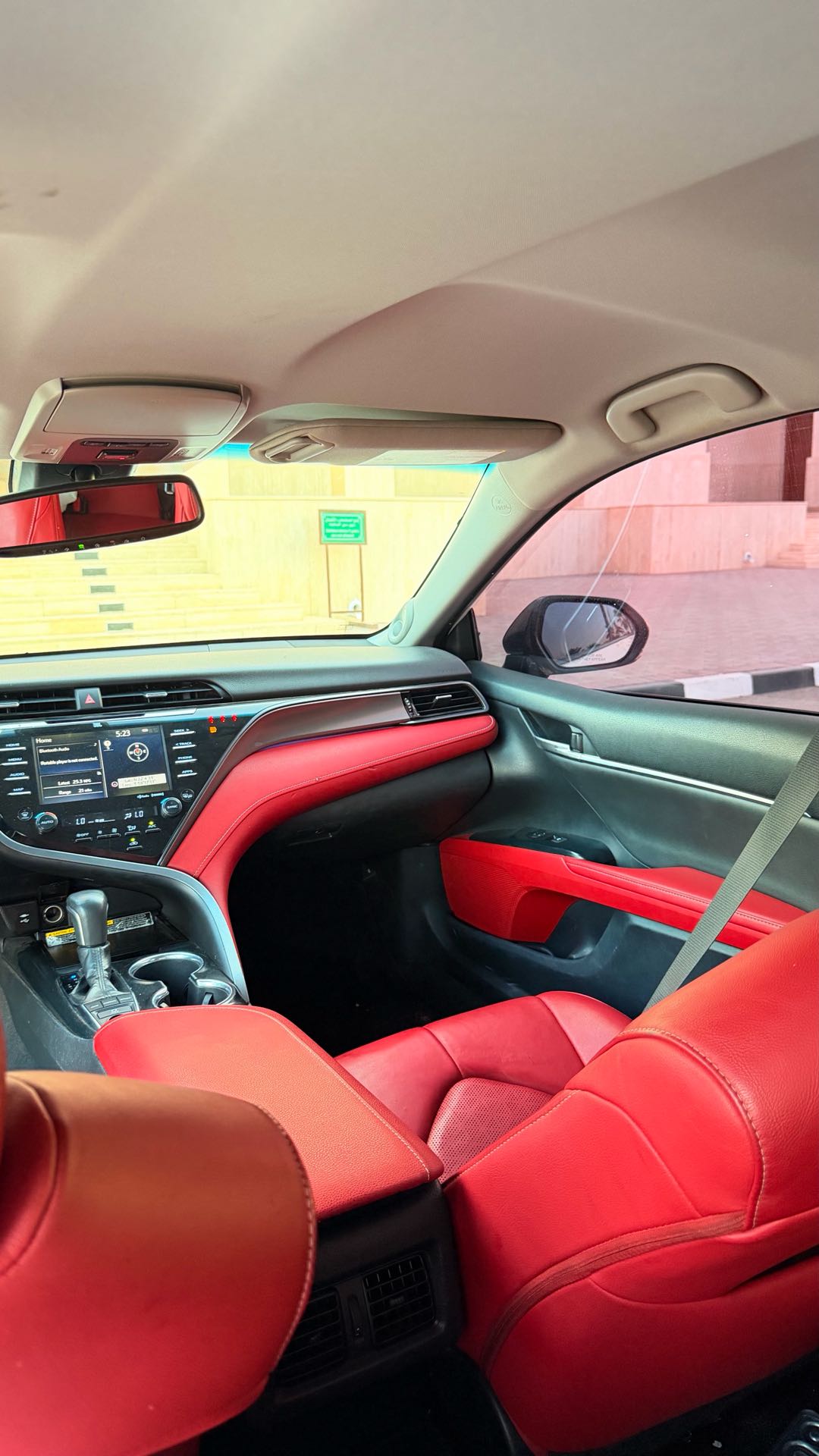 Car Image 2019 TOYOTA CAMRY XSE