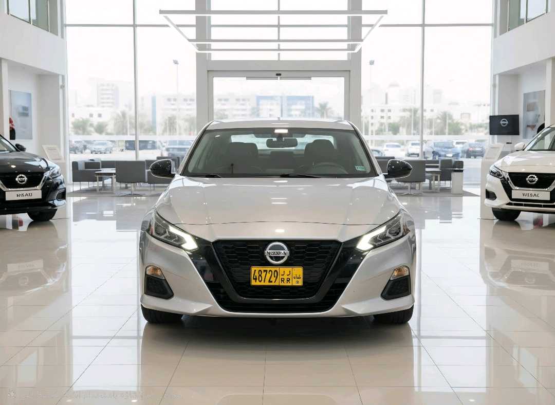 Car Image 2019 NISSAN ALTIMA SR