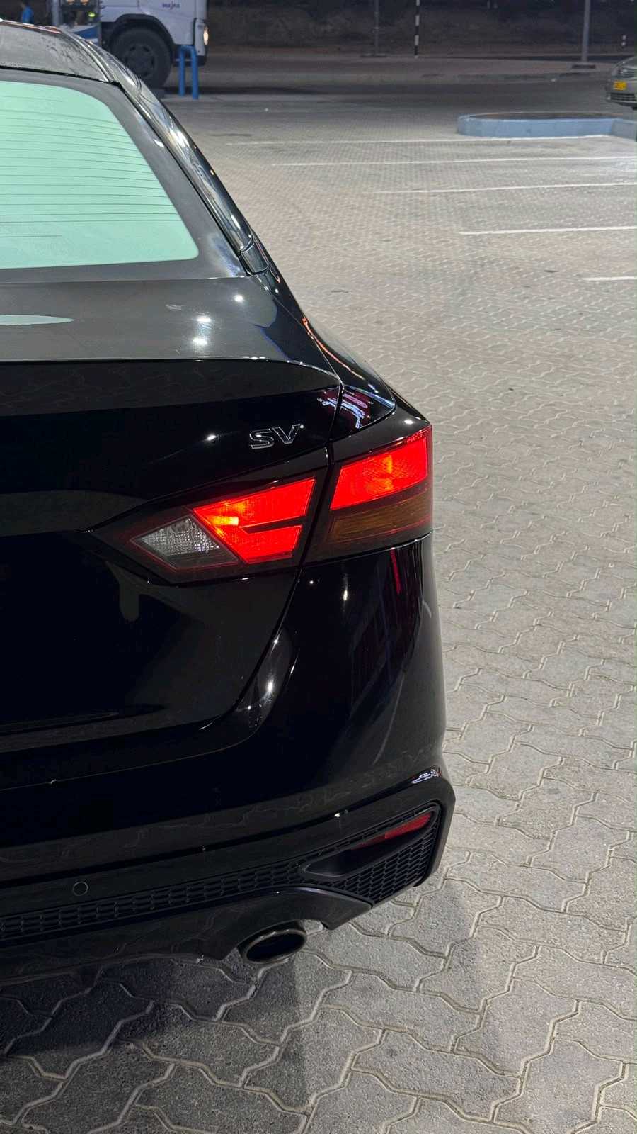 Car Image 2019 NISSAN ALTIMA SV