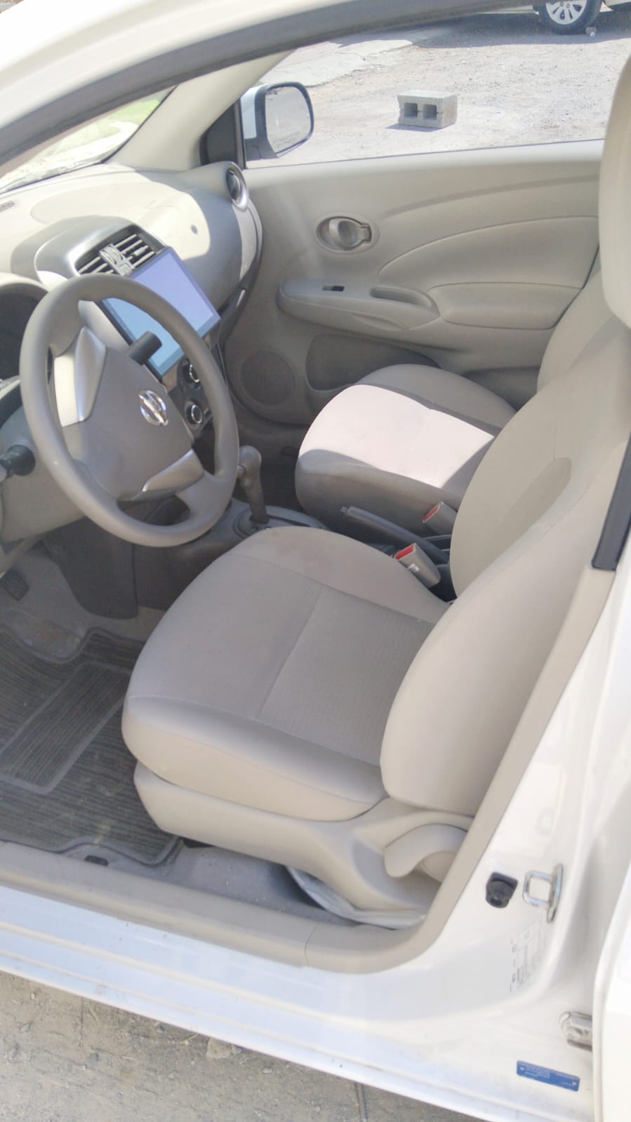 NISSAN SUNNY 2020