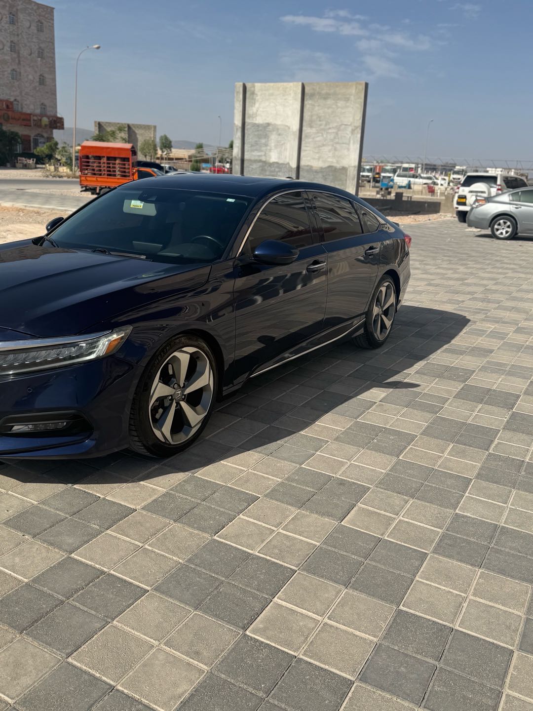 Car Image 2018 HONDA ACCORD TOURING