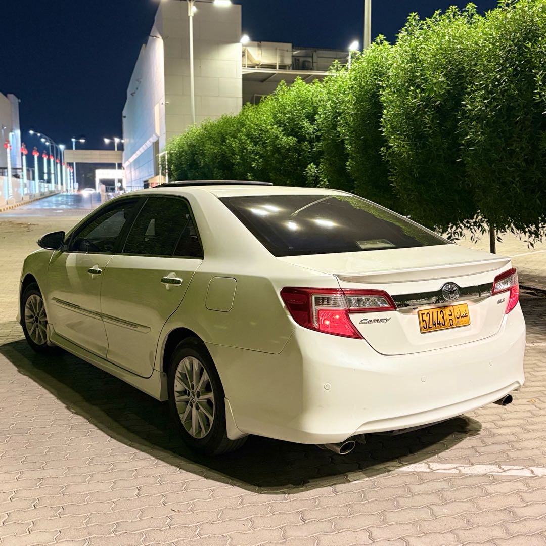 Car Image 2012 TOYOTA CAMRY GLX