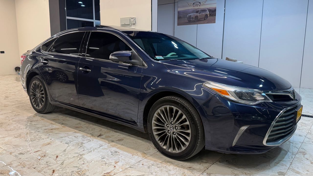 Car Image 2016 TOYOTA AVALON LIMITED