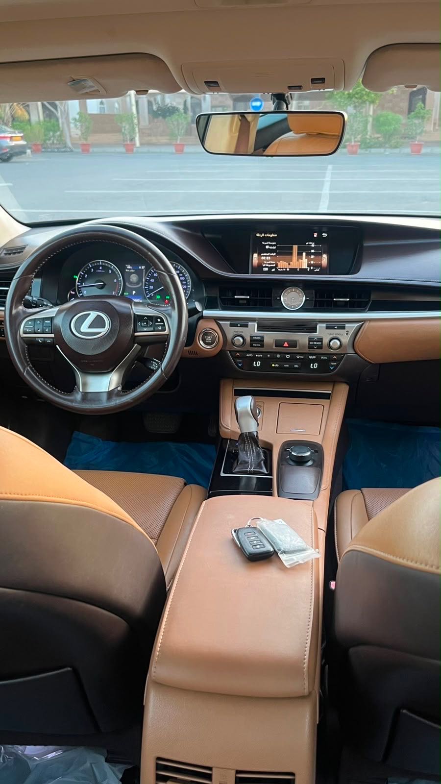 Car Image 2018 LEXUS ES 350 Premier