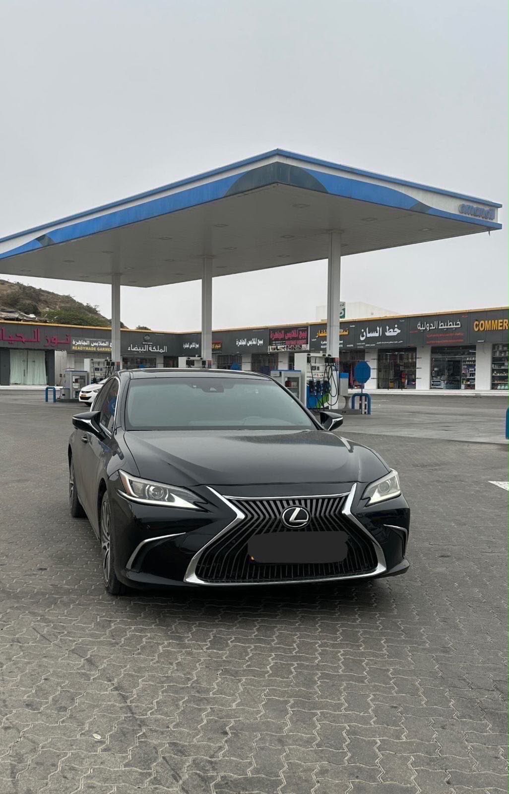Car Image 2019 LEXUS ES 350