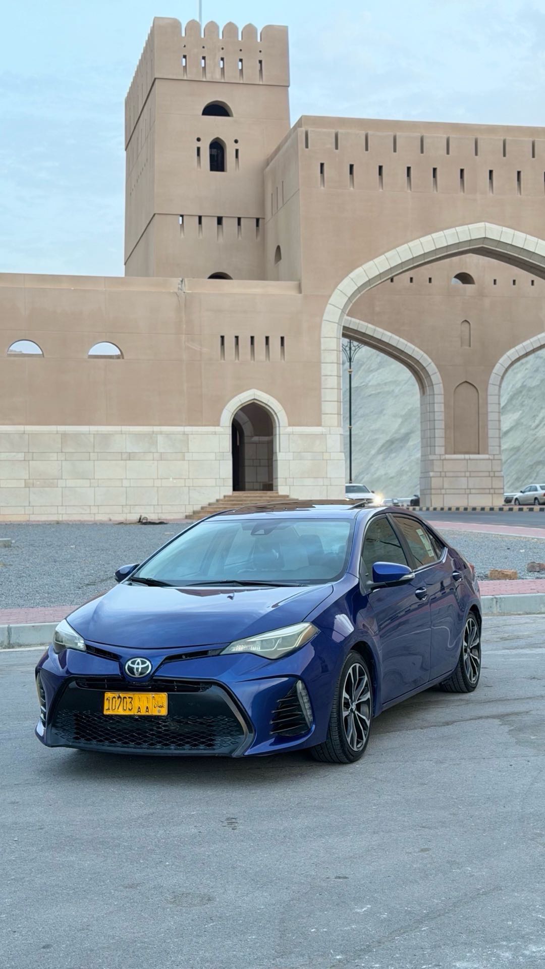 Car Image 2017 TOYOTA COROLLA XSE