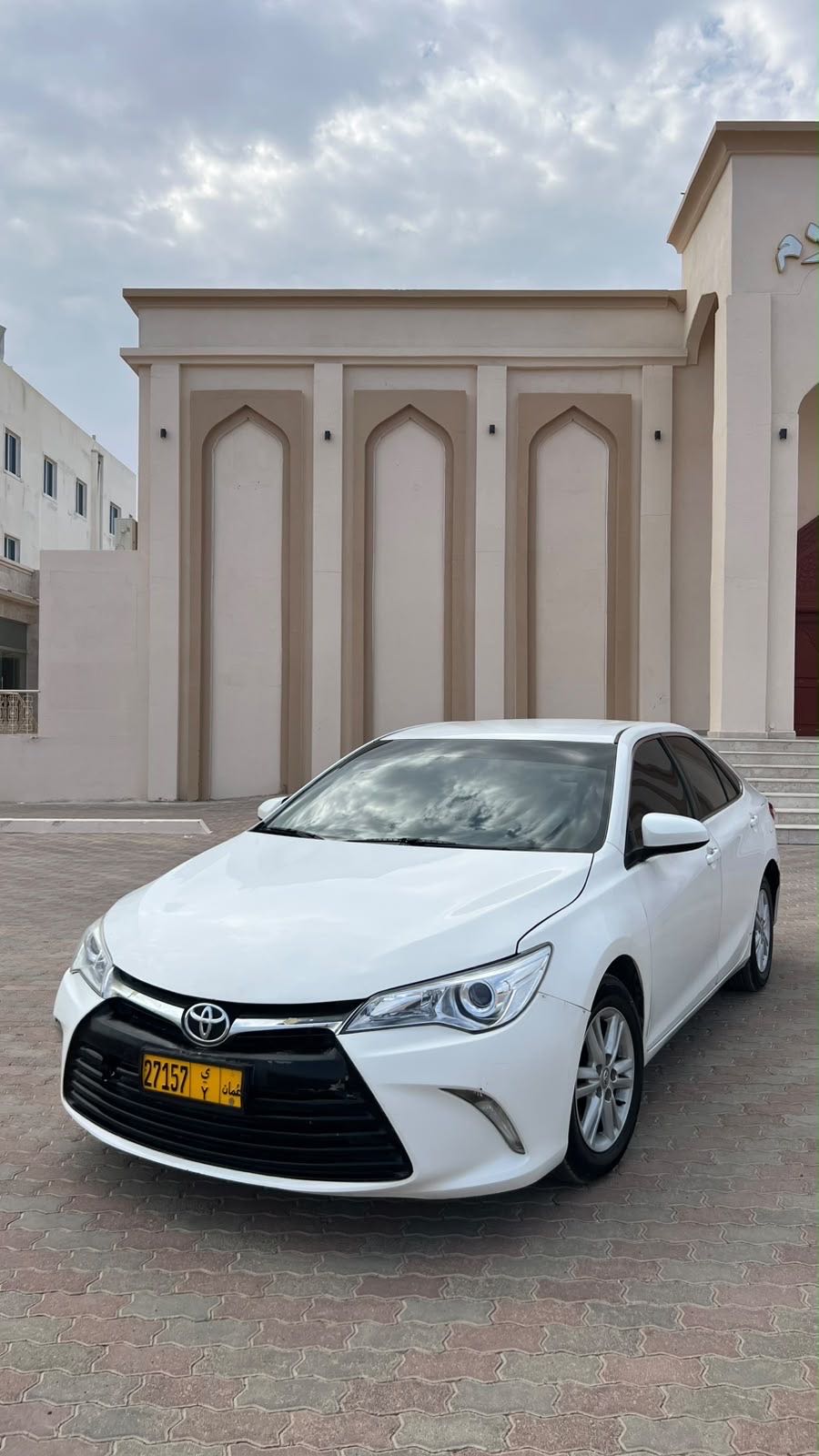 Car Image 2017 TOYOTA CAMRY GL